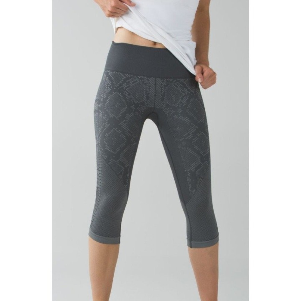 LULU lemon leggings